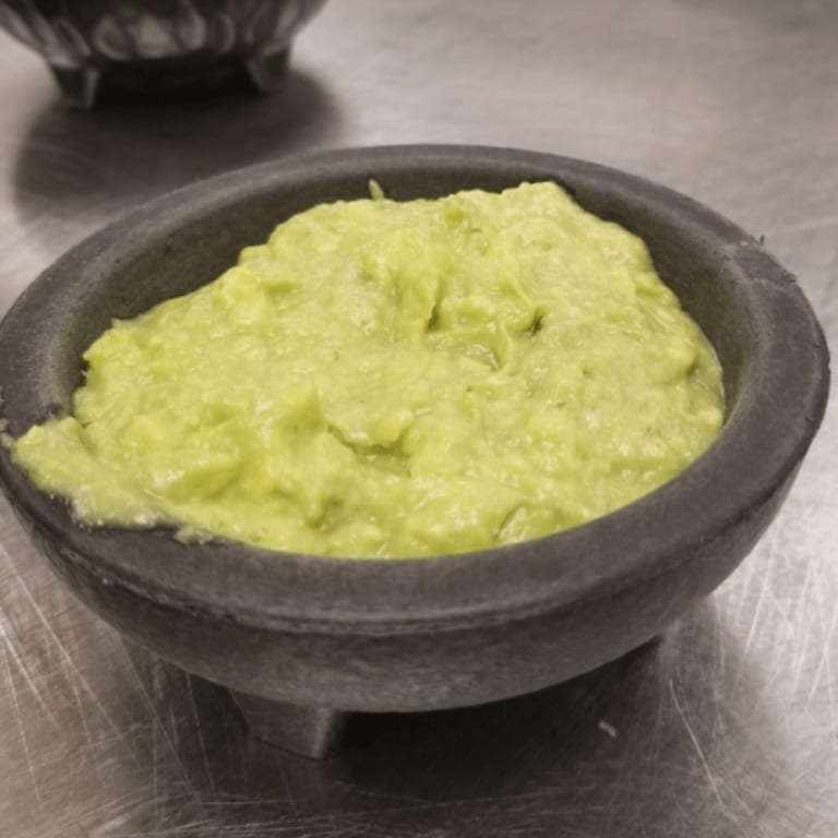 Fresh Guacamole: A Tex-Mex Delight